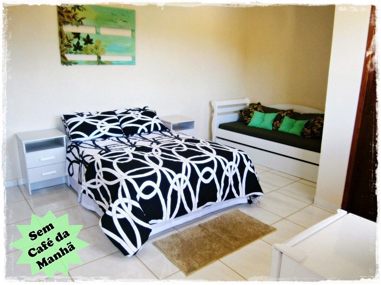 St.5 - Suíte Casal c/ Varanda (Ar-condicionado)